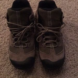 Men’s Merrell Boots Size 9 1/2